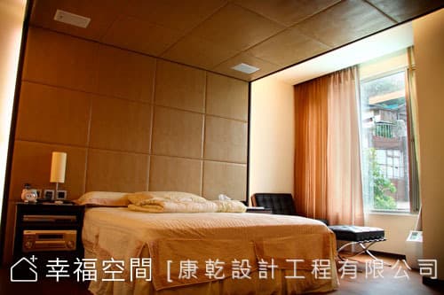 主臥室