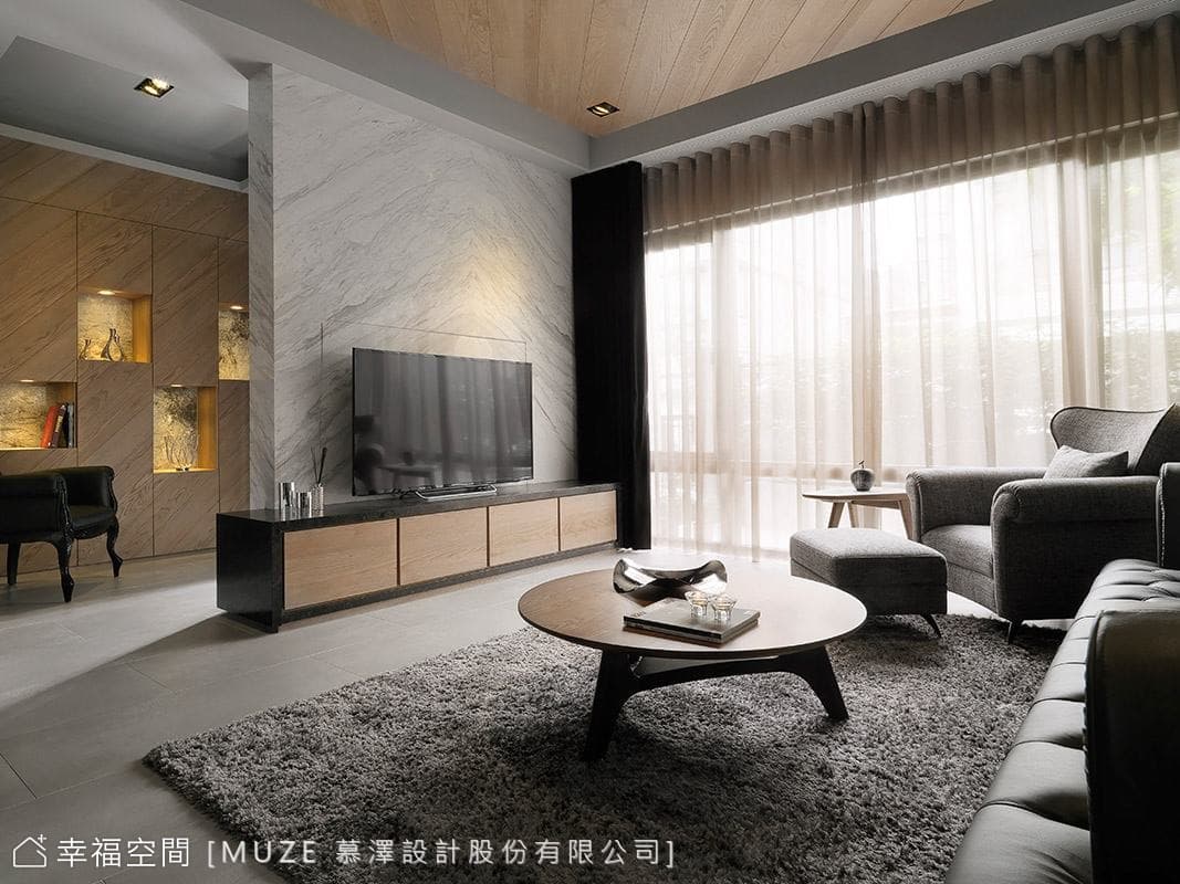 電視牆屏隔