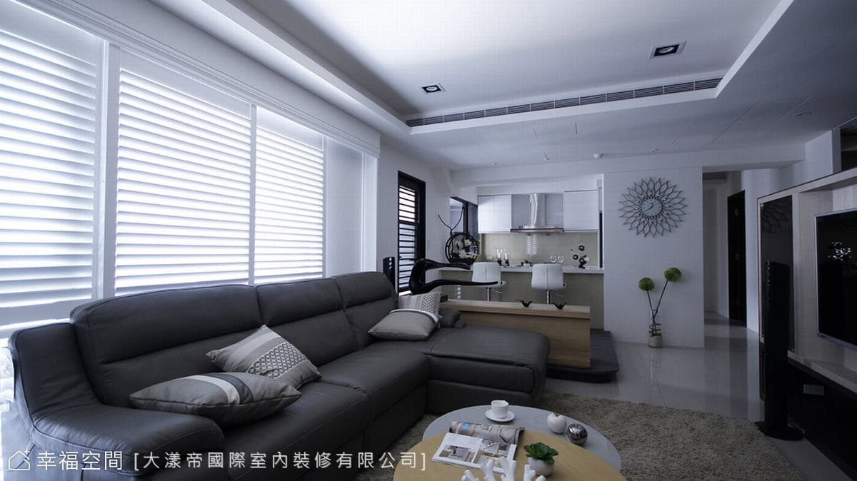 明亮採光