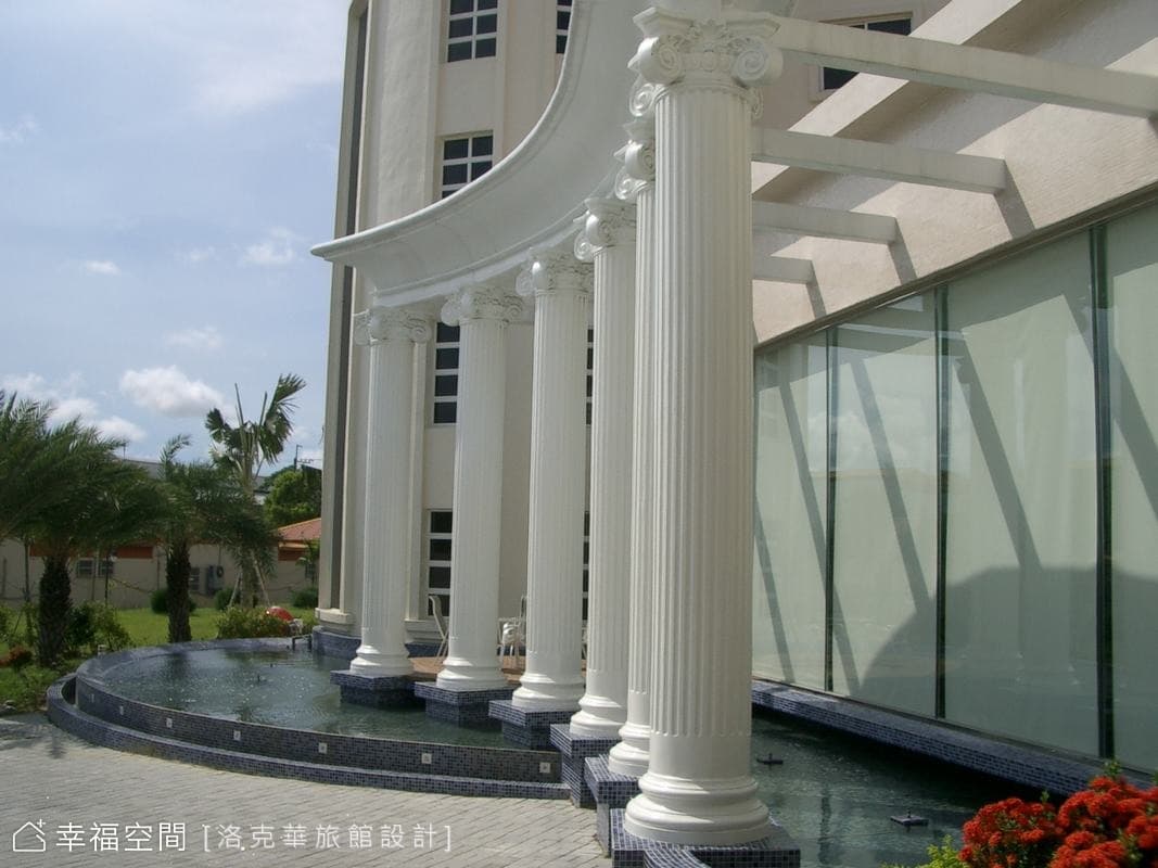 羅馬柱列