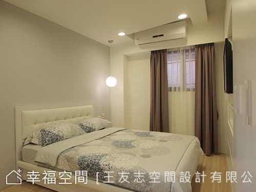 臥房