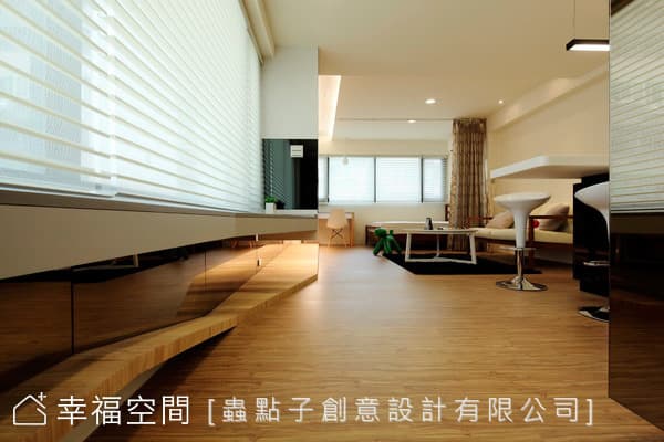 玄關穿鞋區