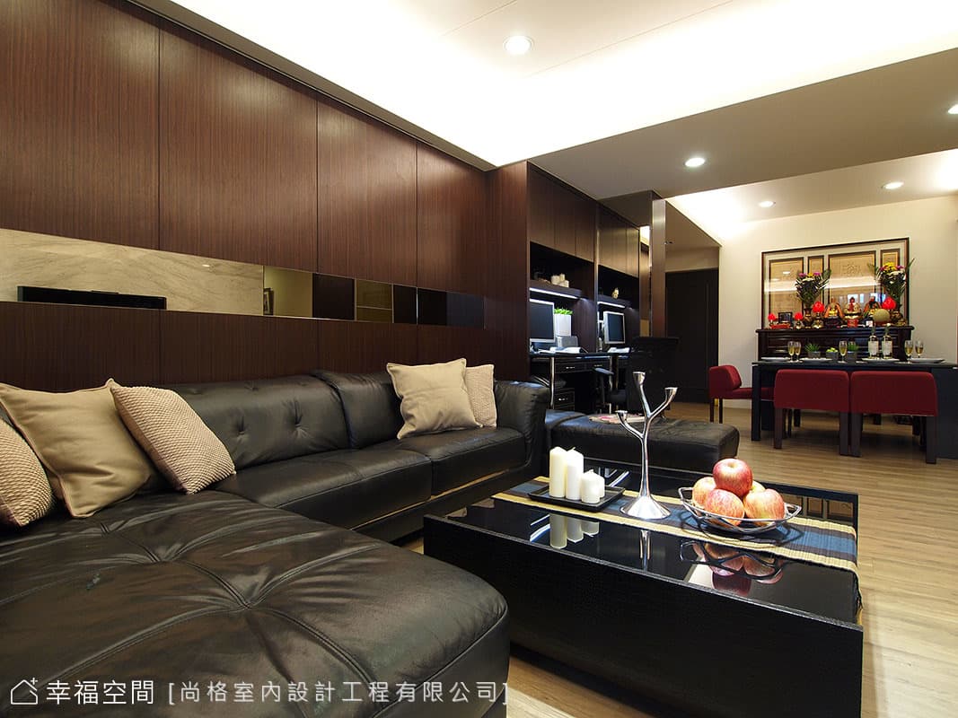 電腦桌