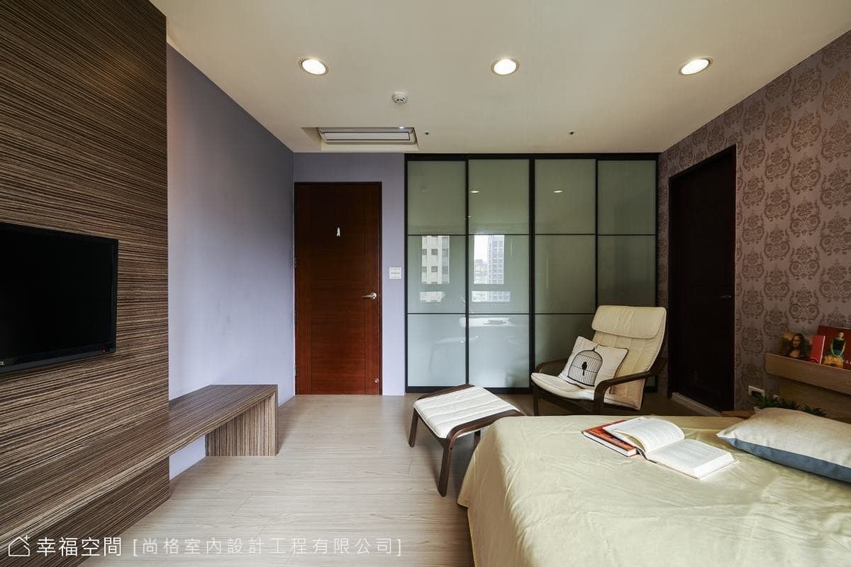 立面跳色