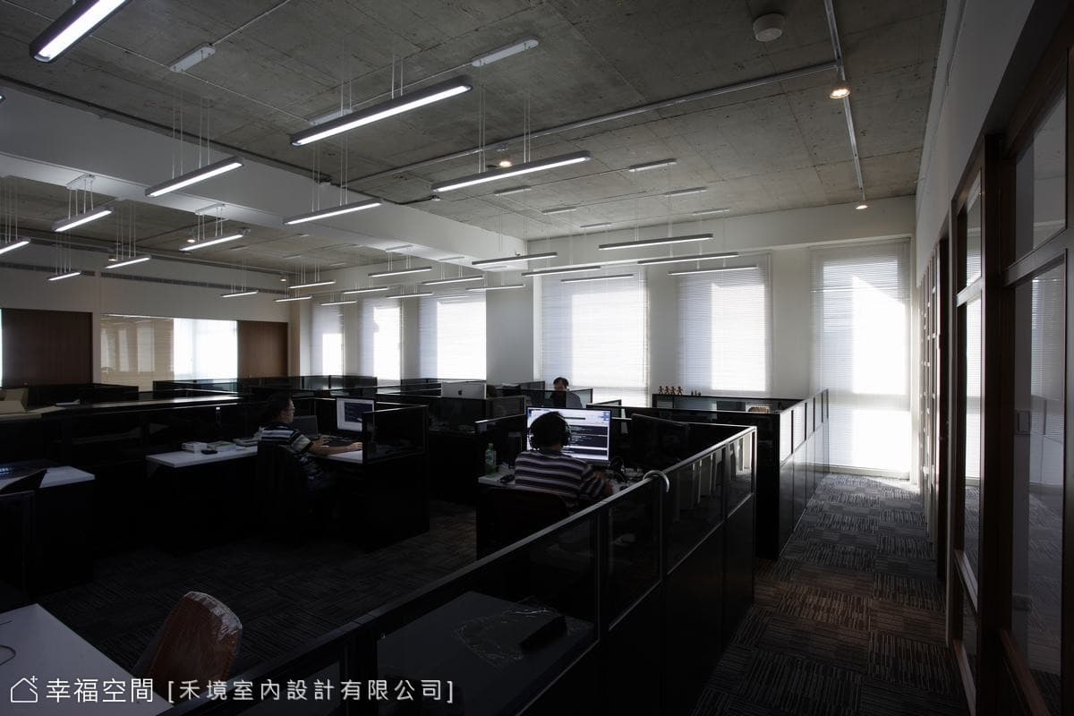 辦公區(面窗)