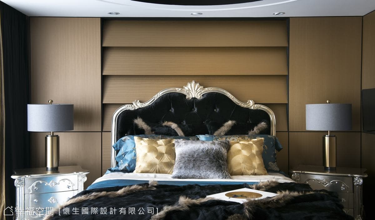 百葉床頭