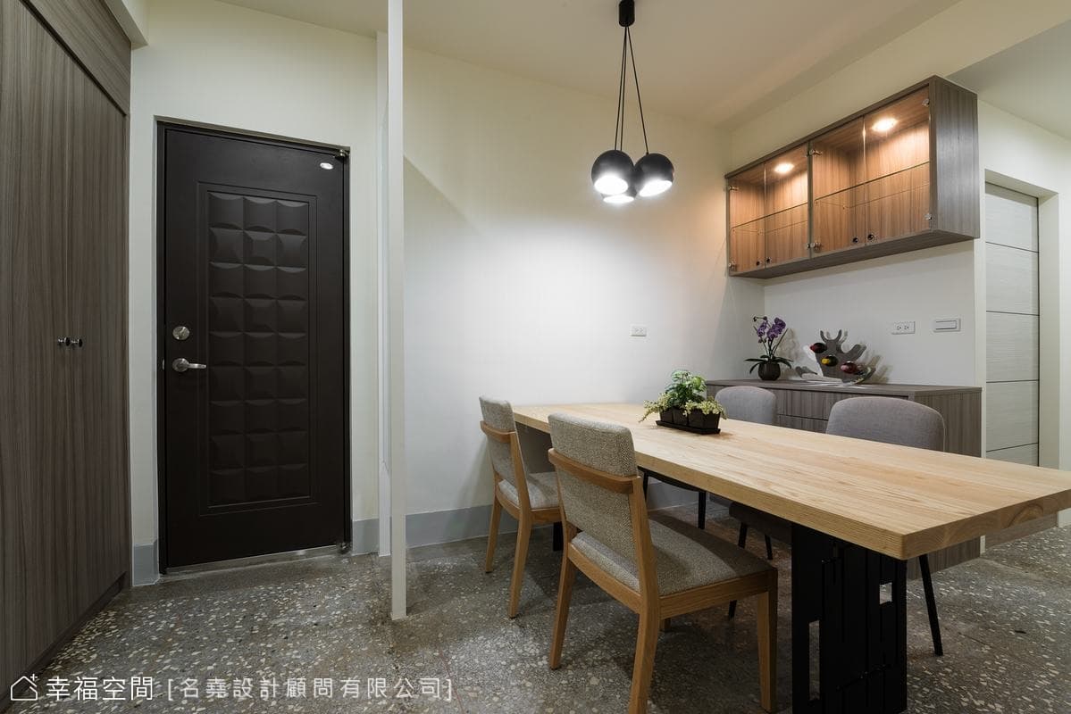 玄關與餐廳