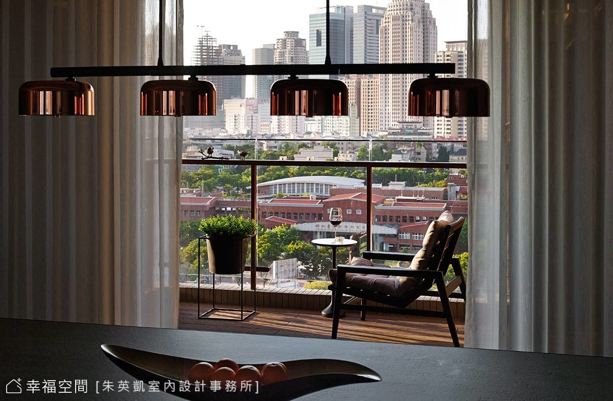 前陽台