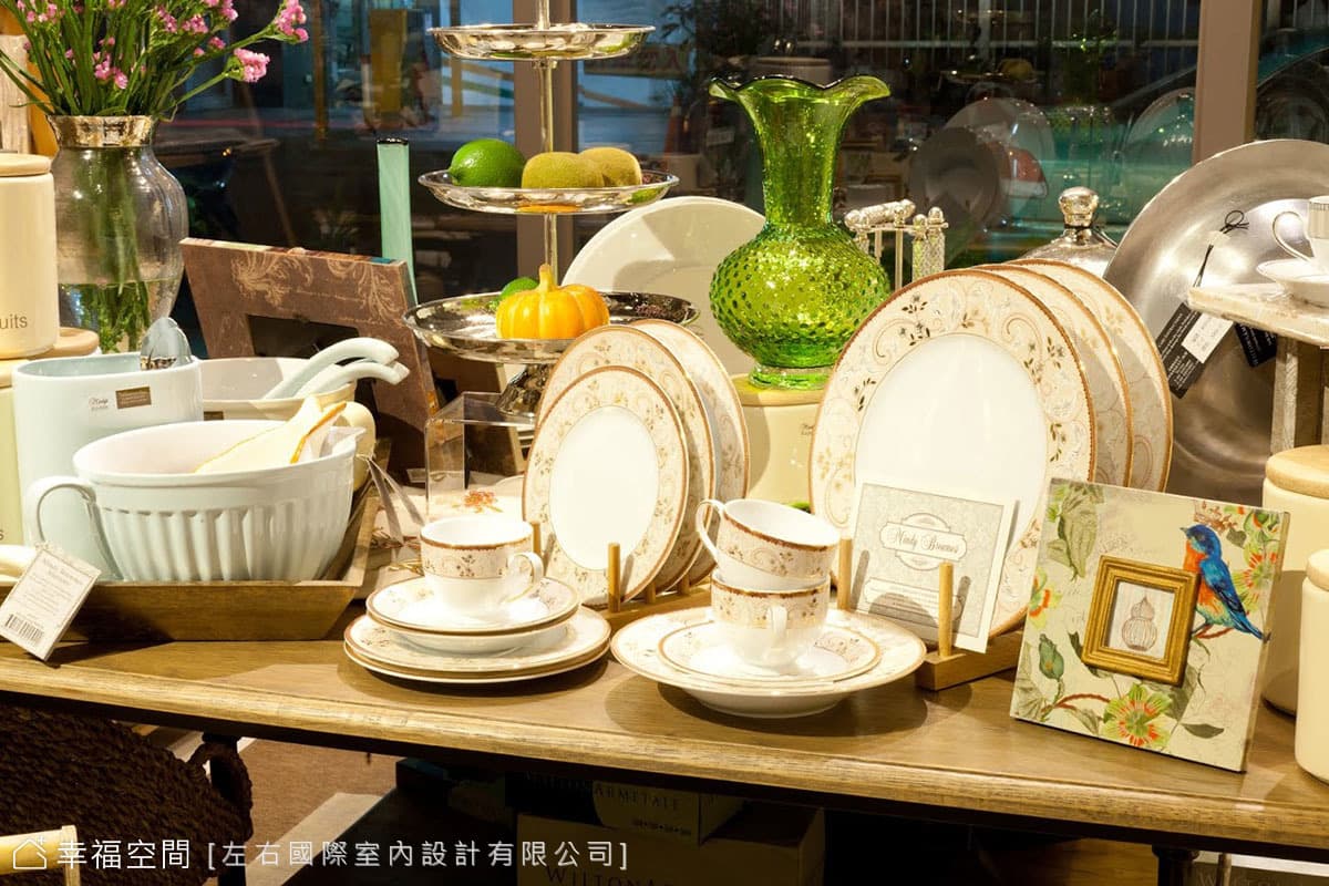 餐具