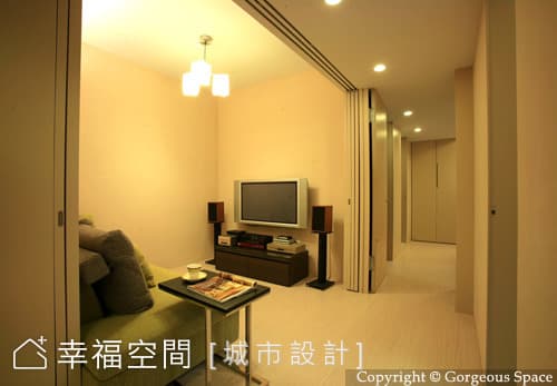 開放式視聽起居室