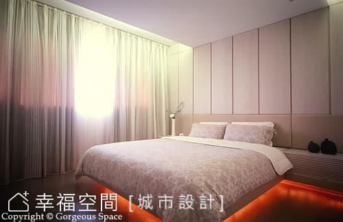 主臥