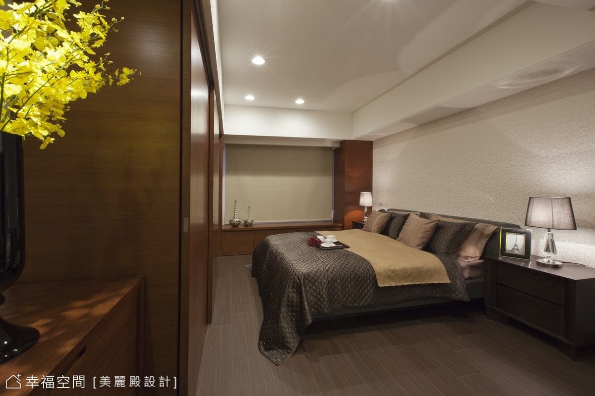 主臥房
