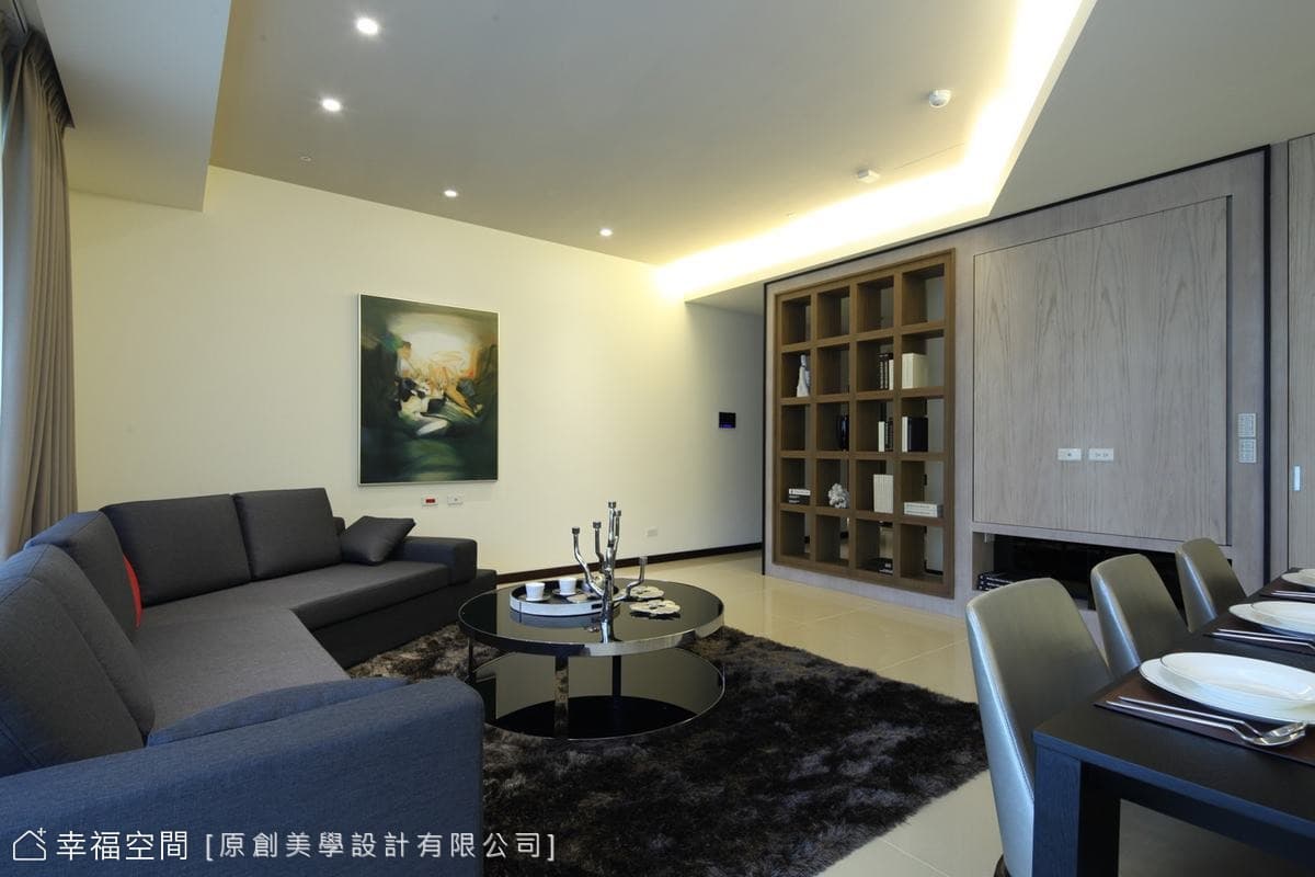 斜角呼應