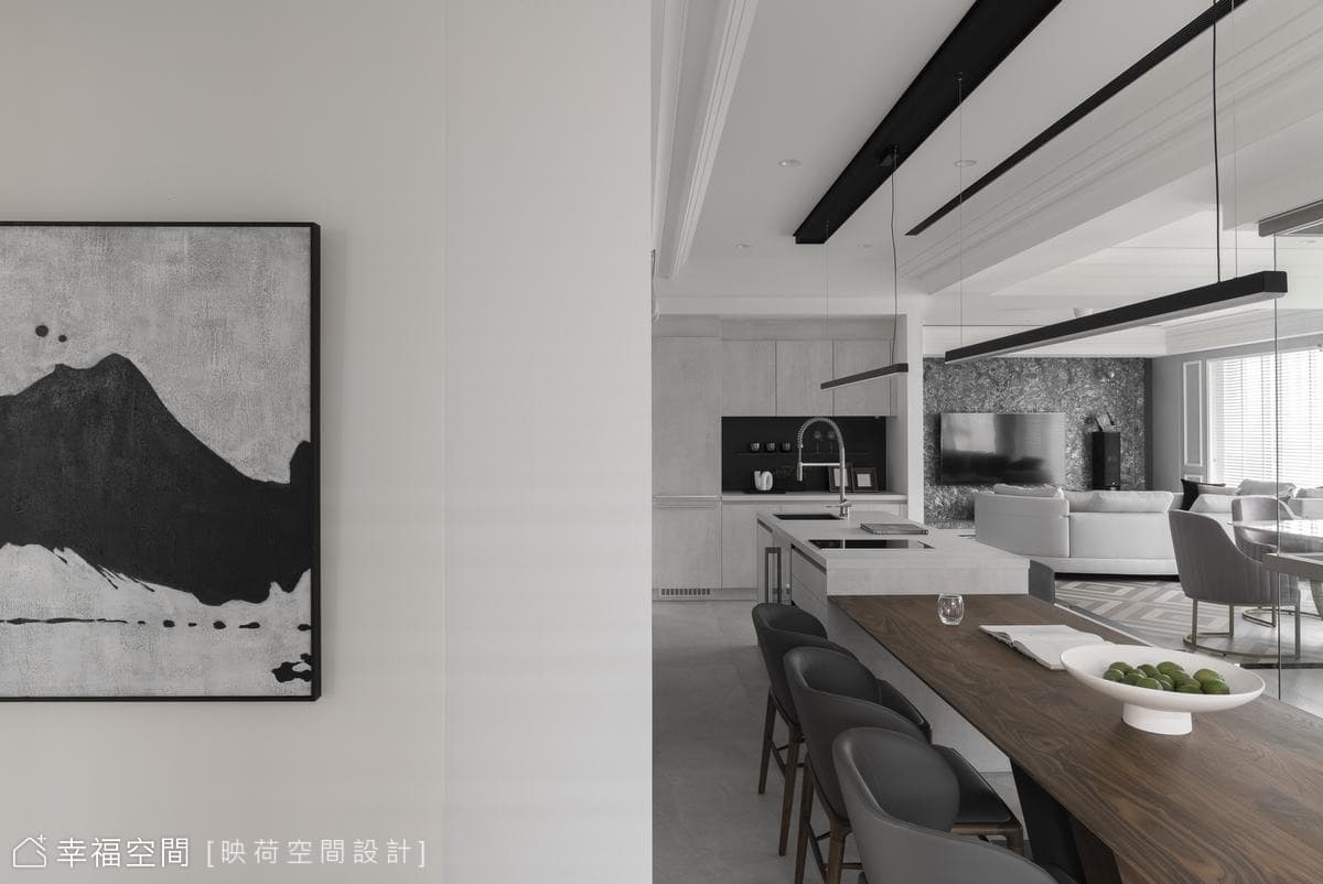 輕美式完美光感宅 坐擁億萬等級河景
