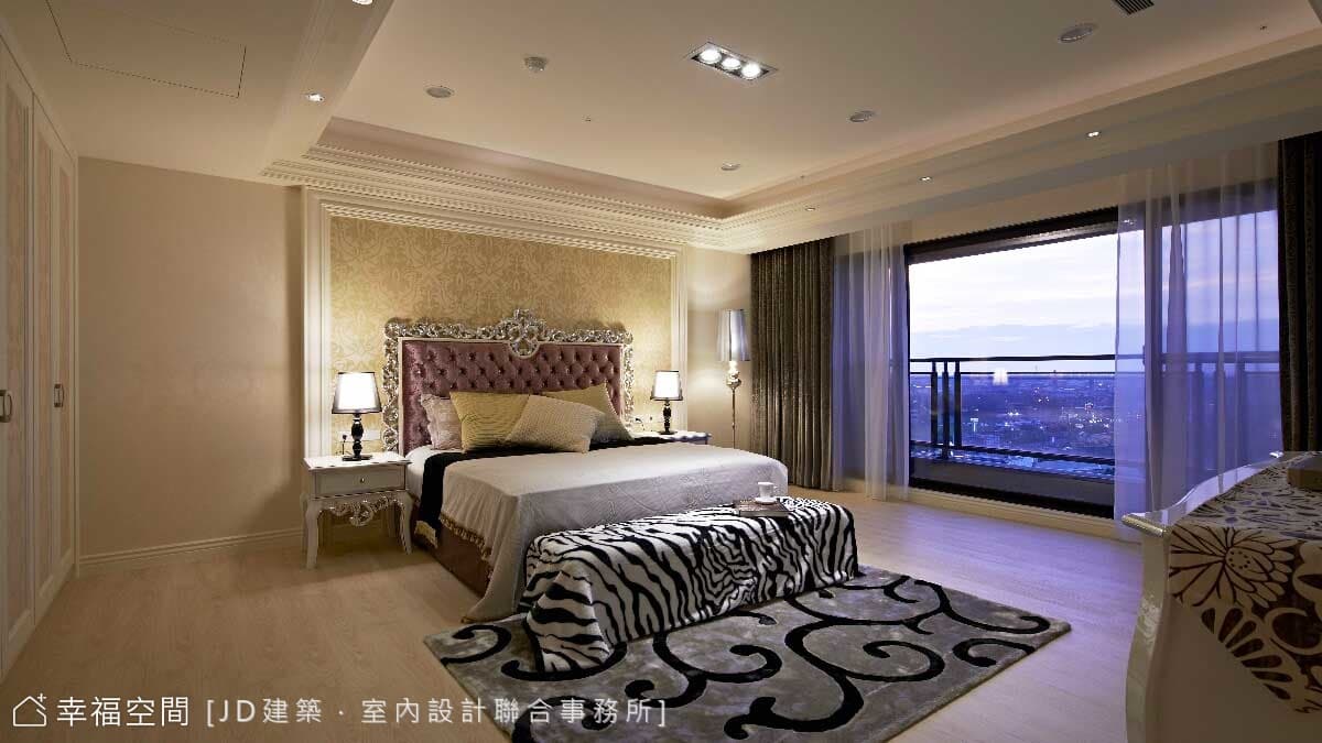 主臥房