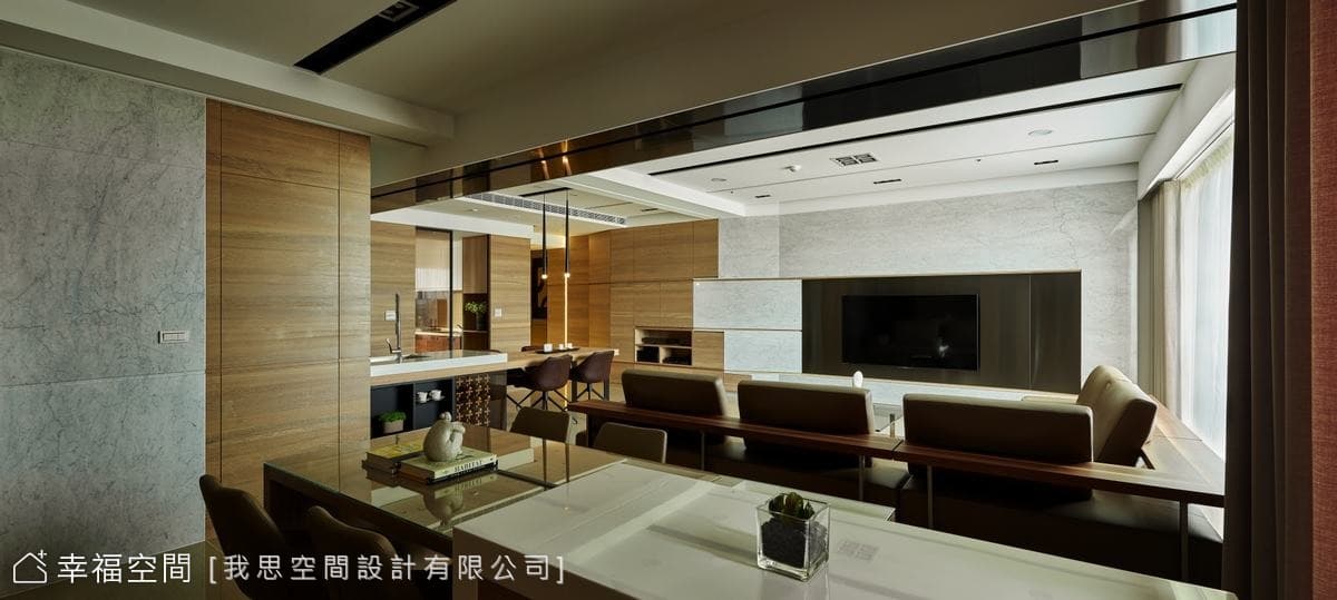 自然光灑落