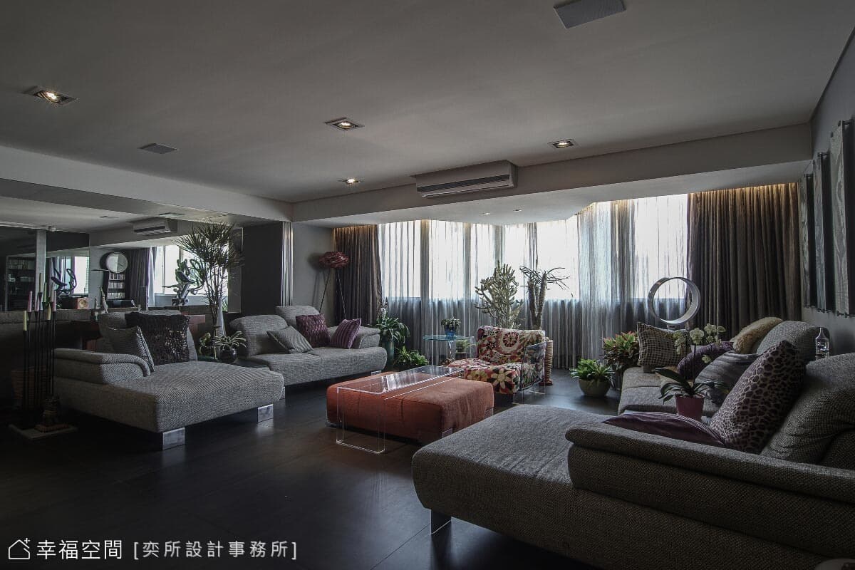 客廳