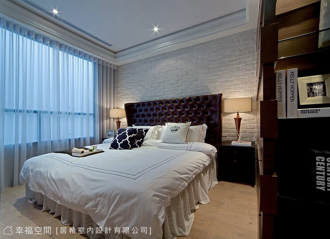 主臥房