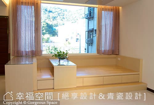 窗邊休憩區