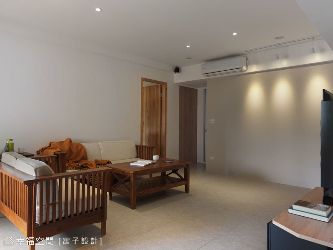 北歐樸石老屋宅
