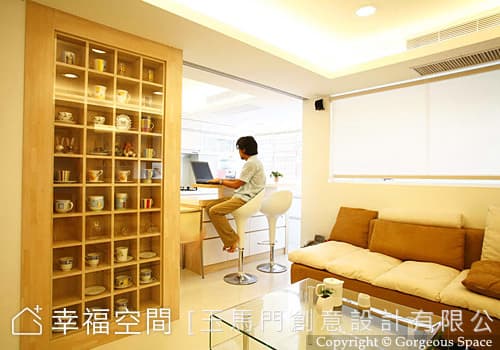 客廳與廚房(1)