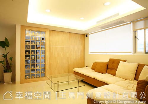 客廳與廚房(2)
