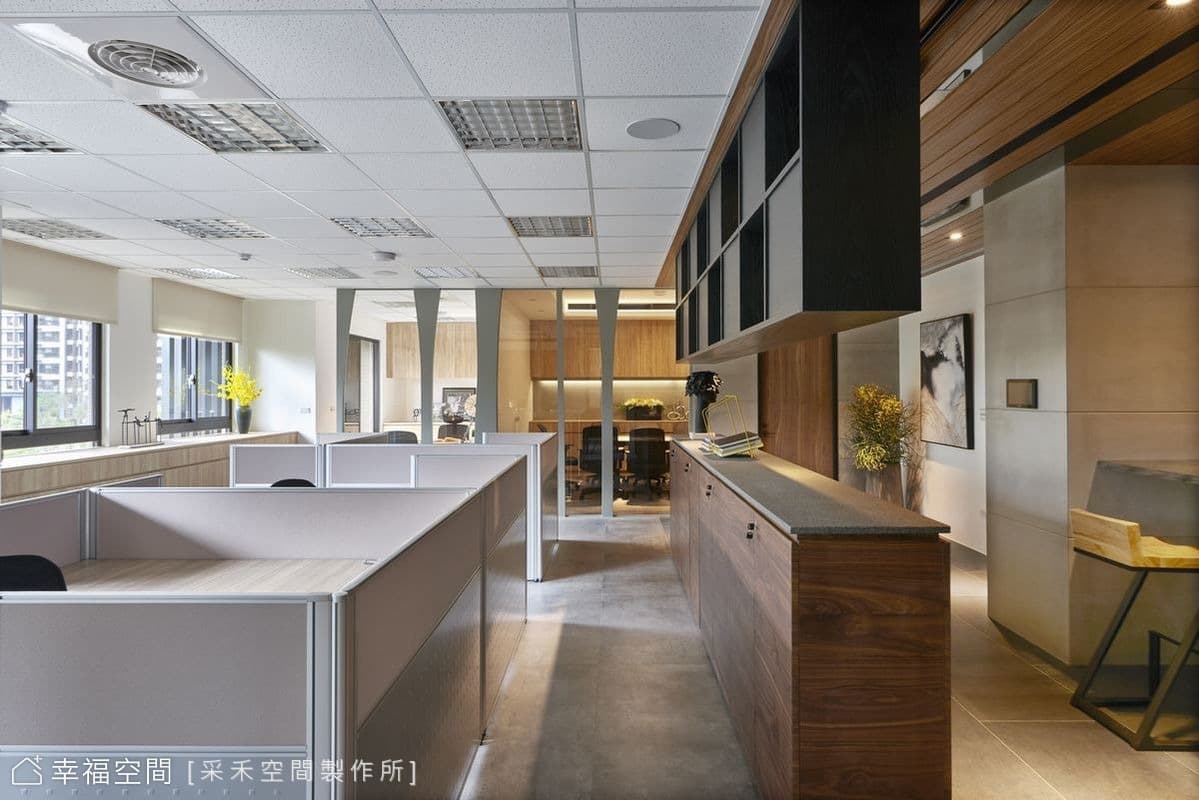 以人為本 構築質樸內斂的辦公空間