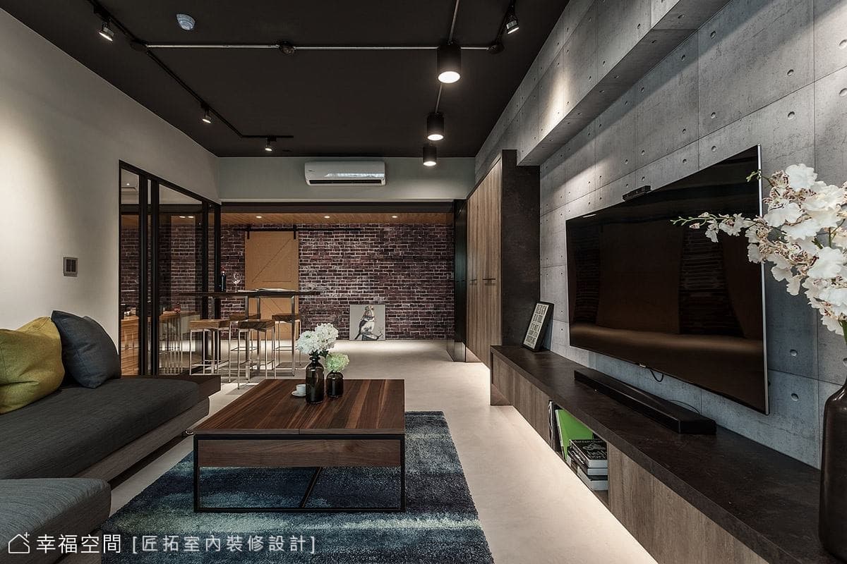 走道壁面