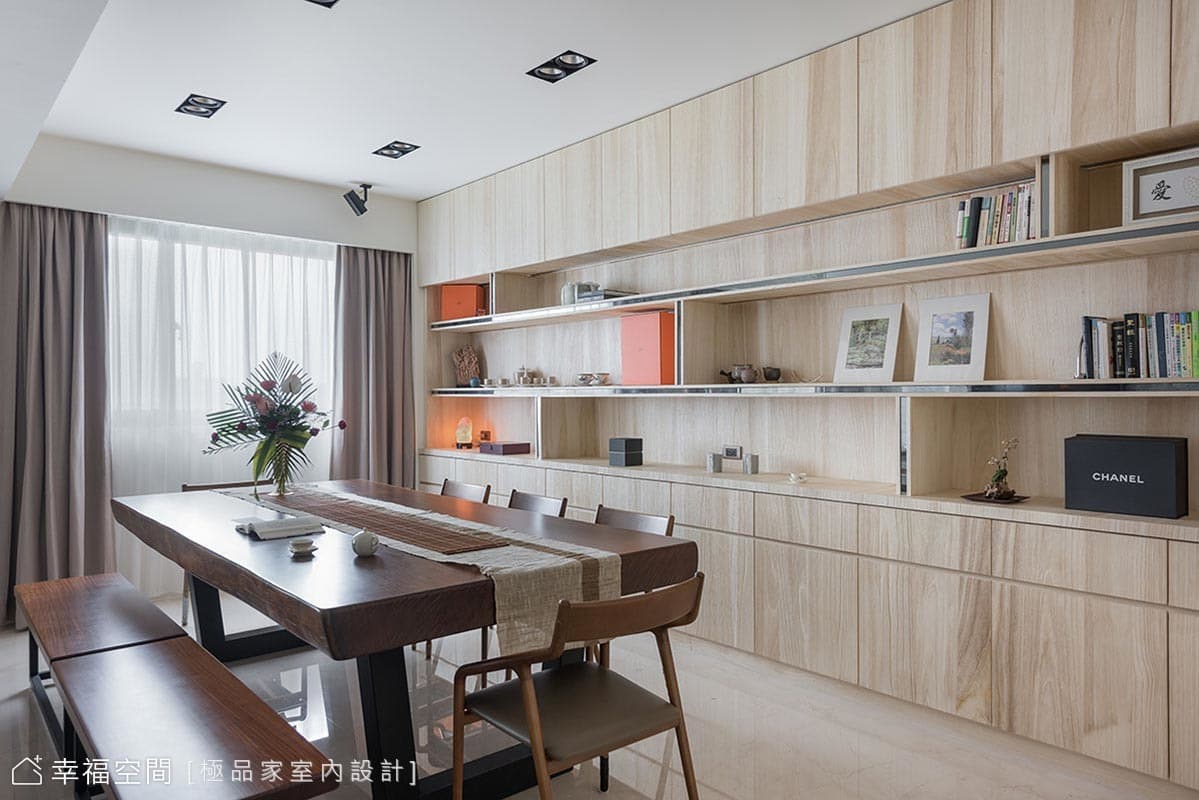 展示牆
