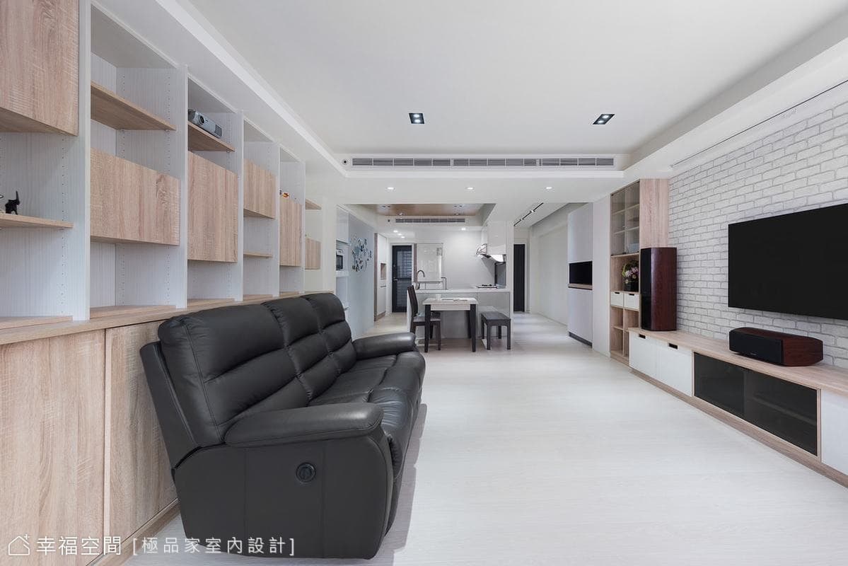 引光輕之麗