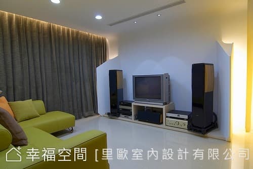 客廳主牆(1)