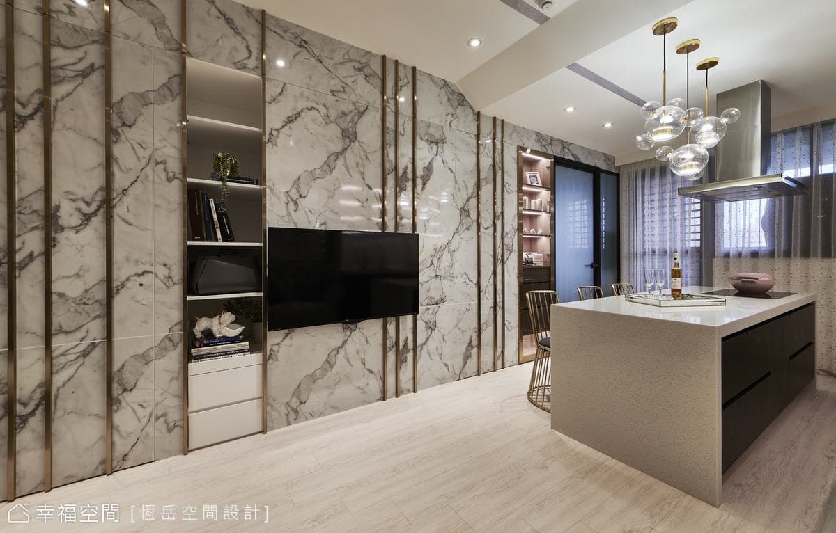 新貴女王  磅礡殿堂｜2020年Muse Design Awards GIOD-Grayscale reversal