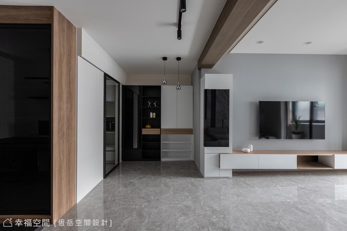 藏岳 灰階木質混搭 簡約質感宅│26坪