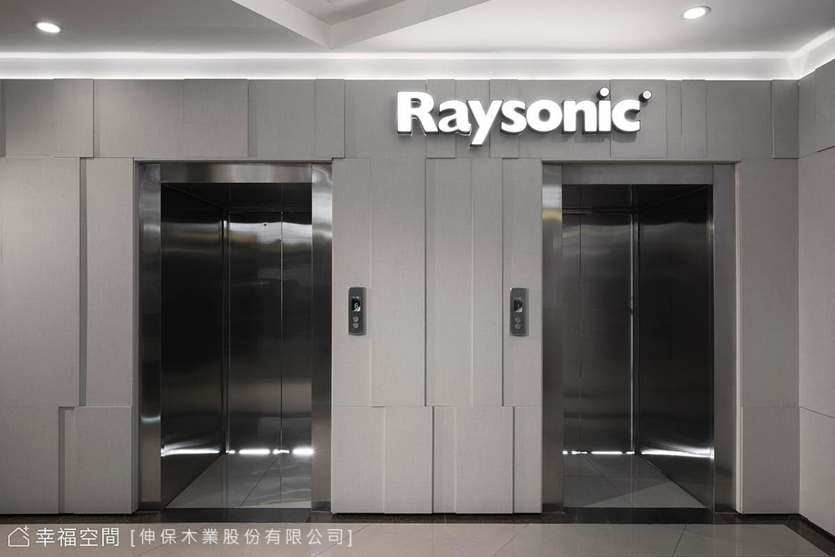 電梯