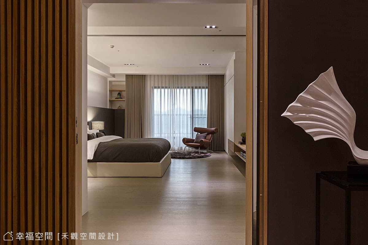 優雅低調  展現躍然於心的層次風采
