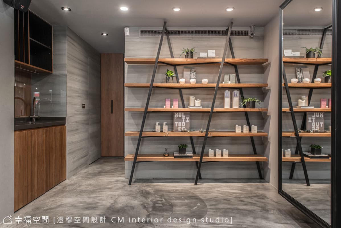 展示層板