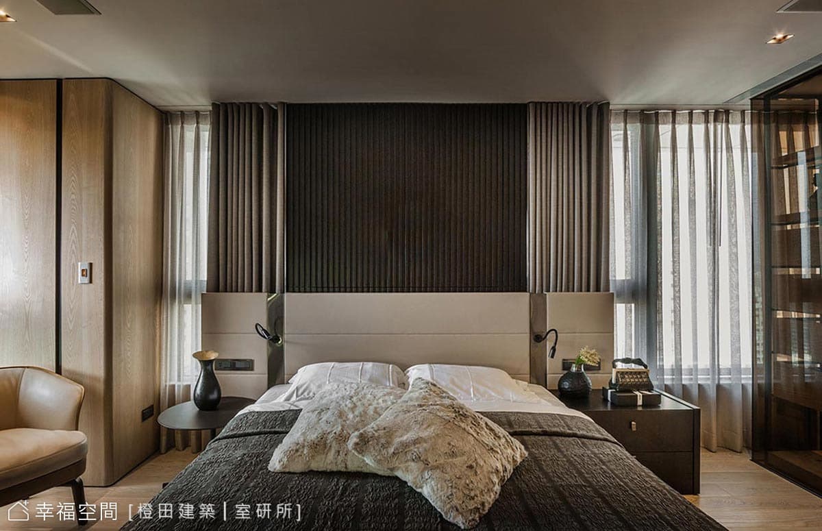 築．奚居