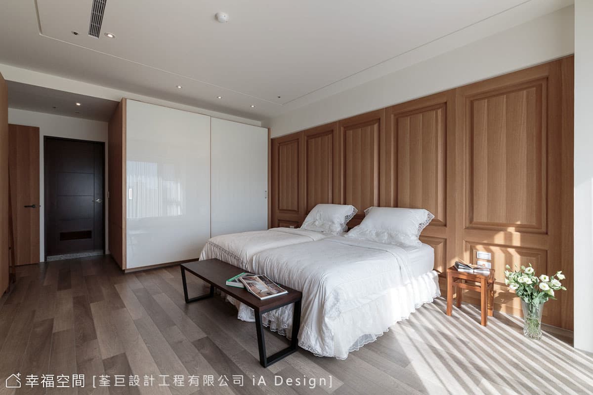 Lee Residence