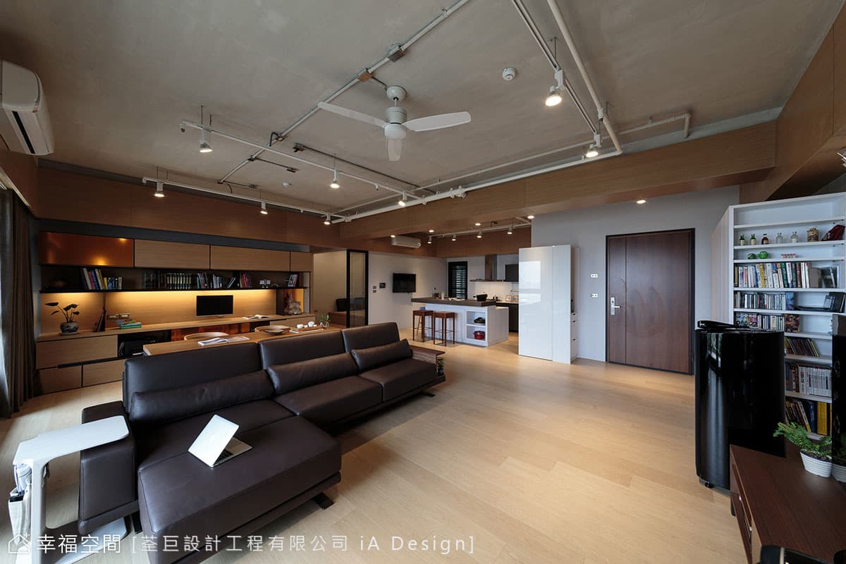 Living with Pipes