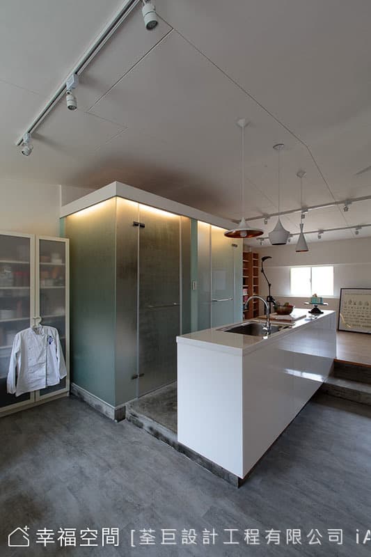 Wu Residence