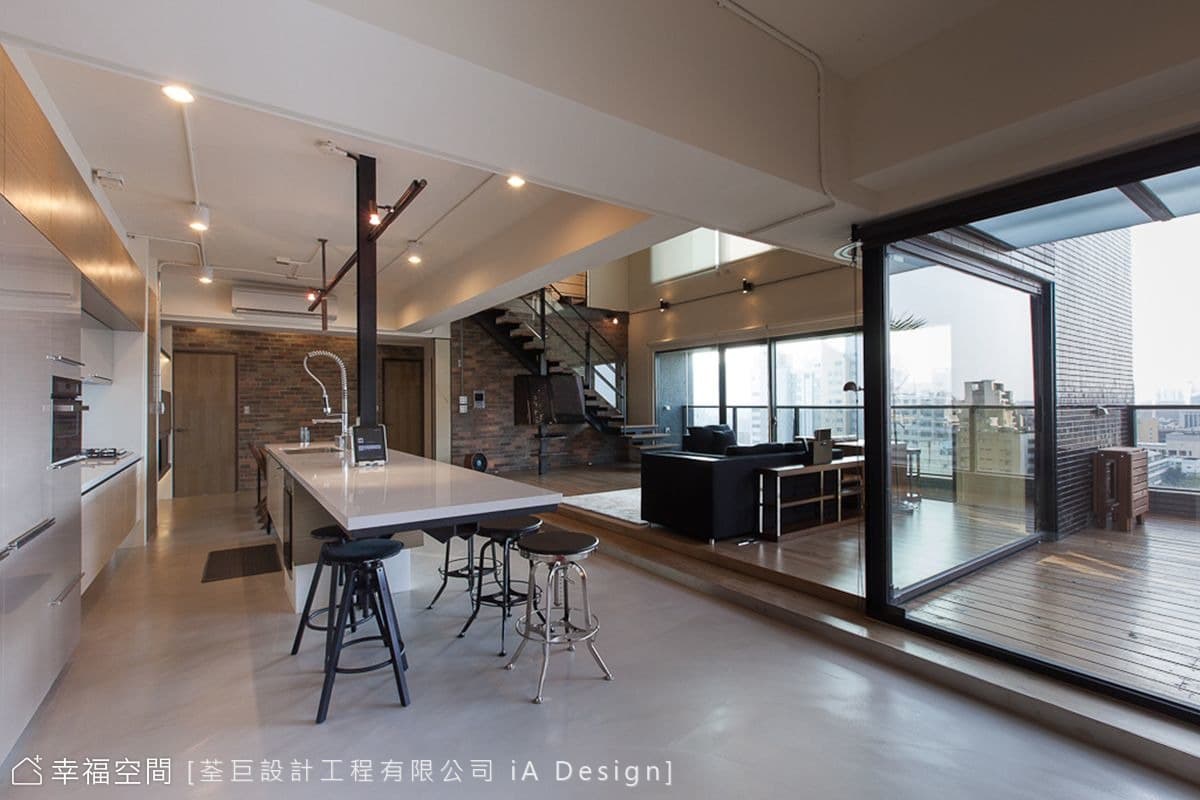 Lai Residence