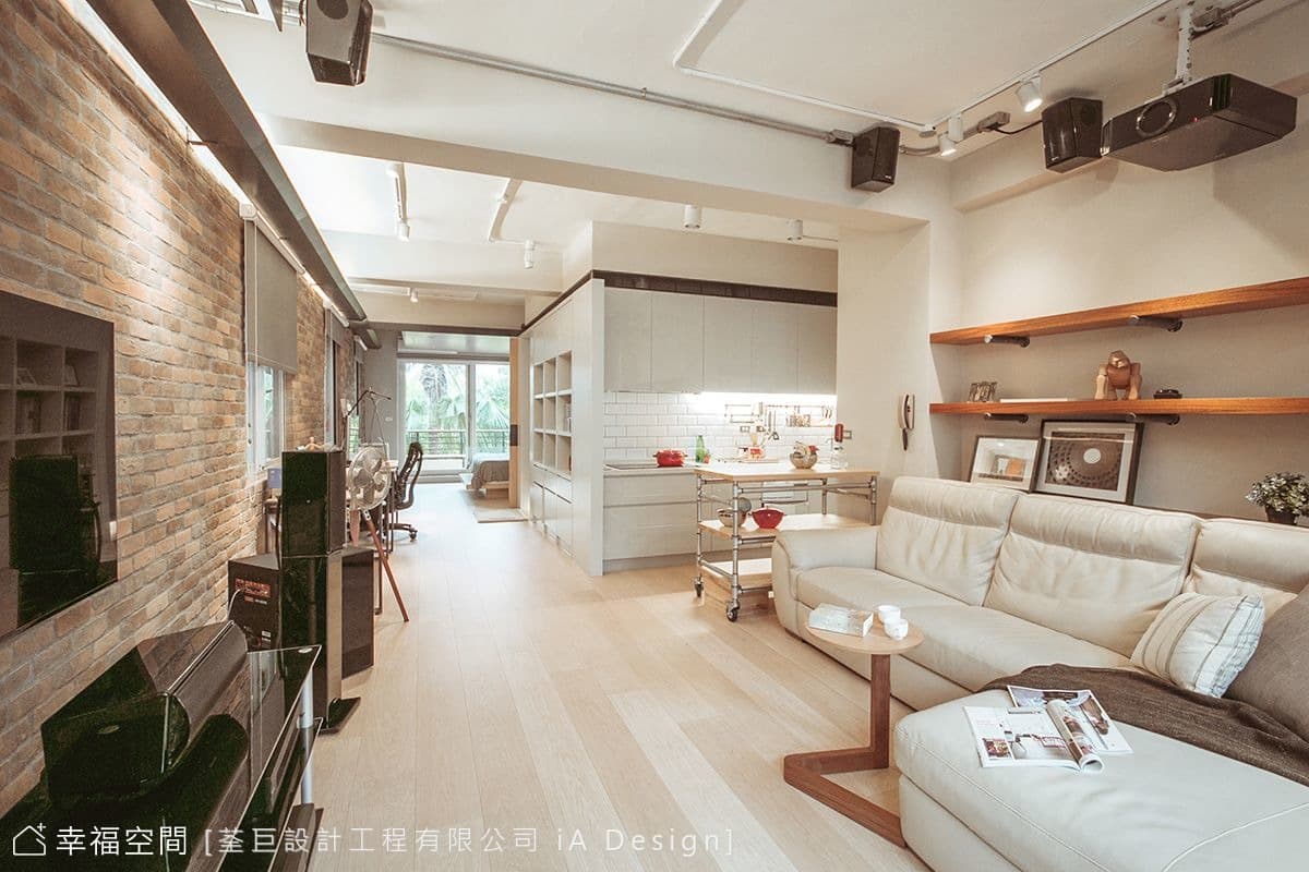 Open Studio Living