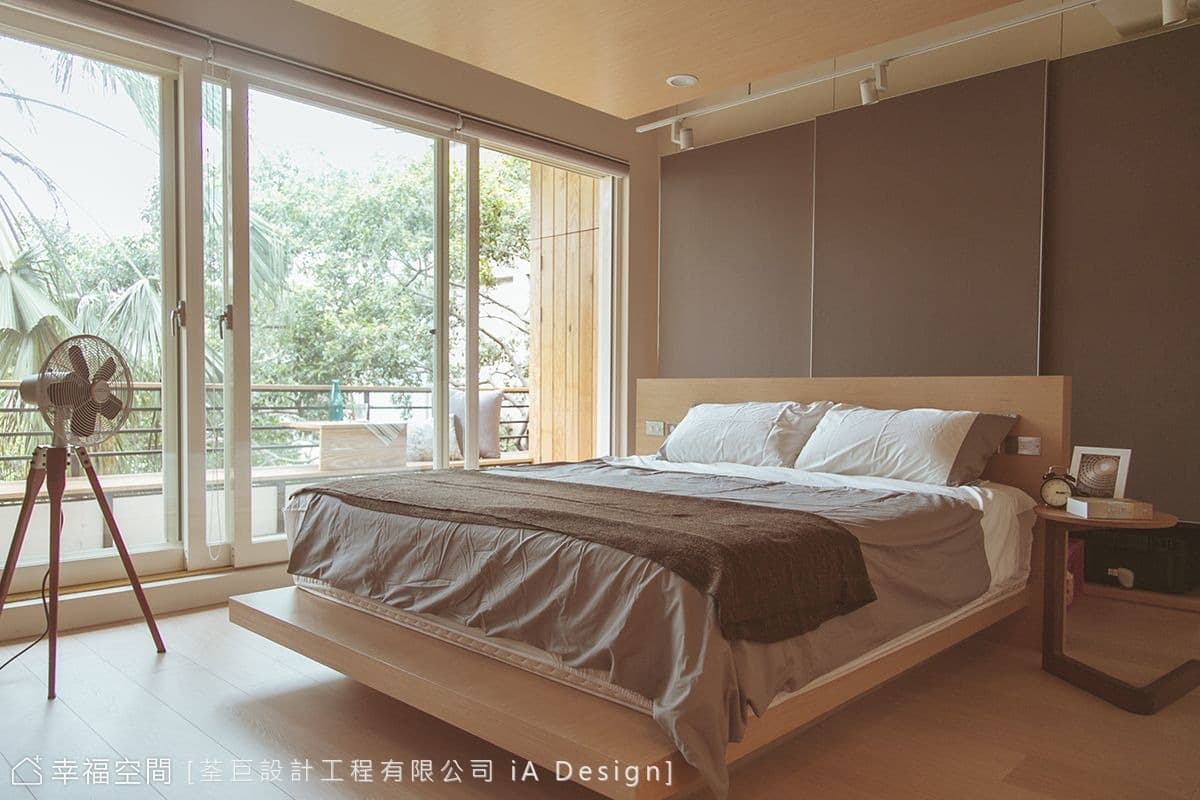 Open Studio Living
