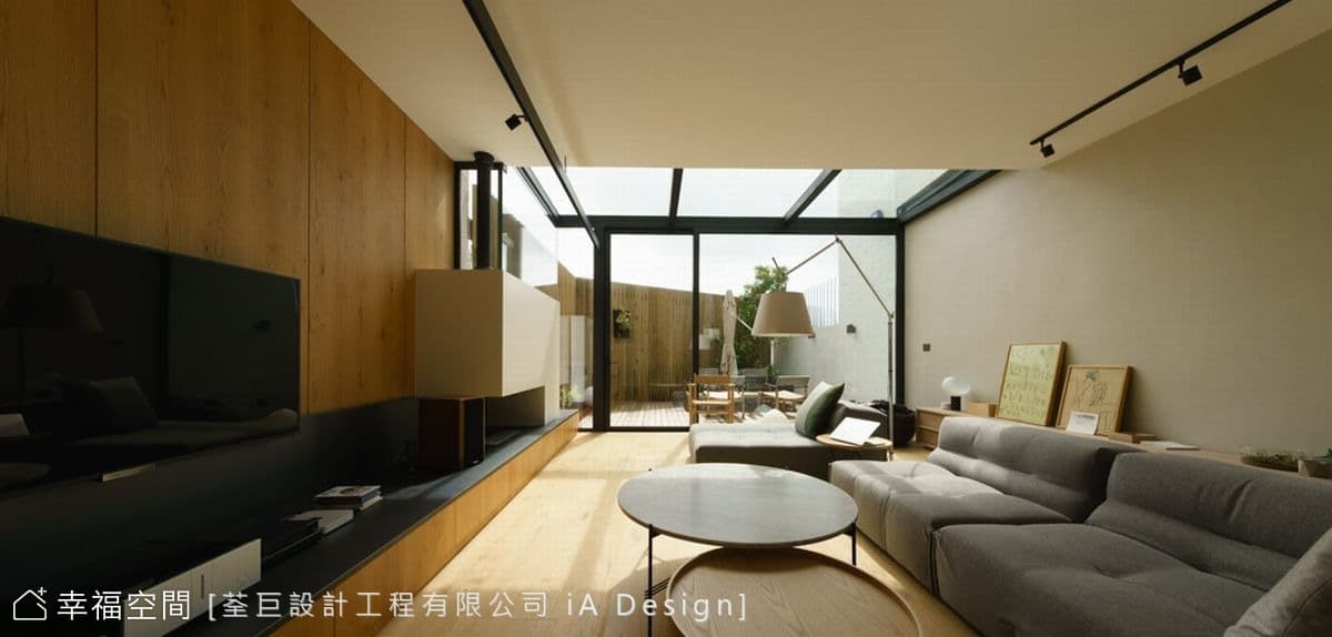 The Lim Retreat