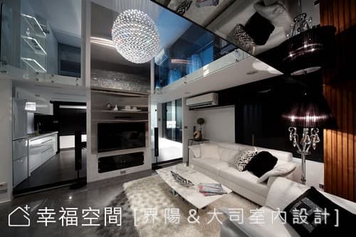 黑色烤玻天花