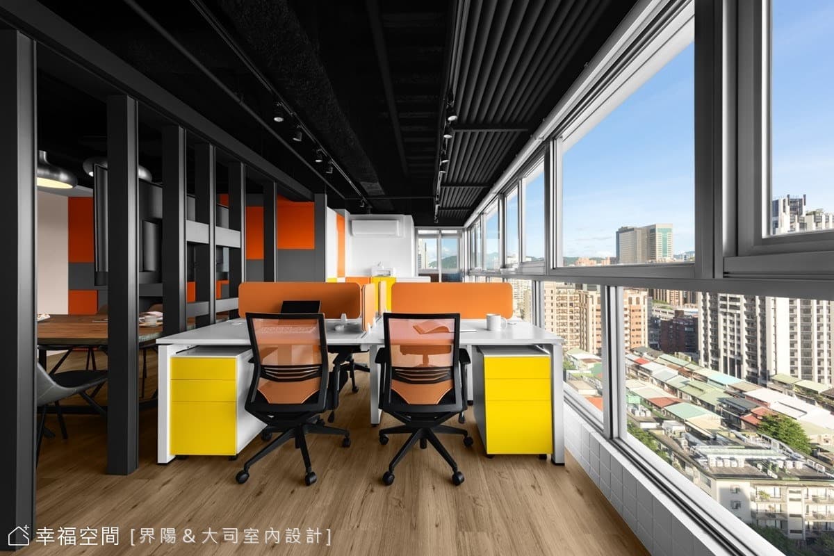 幾何元素織構開放維度 劃破辦公室的沉靜｜工業風｜21坪