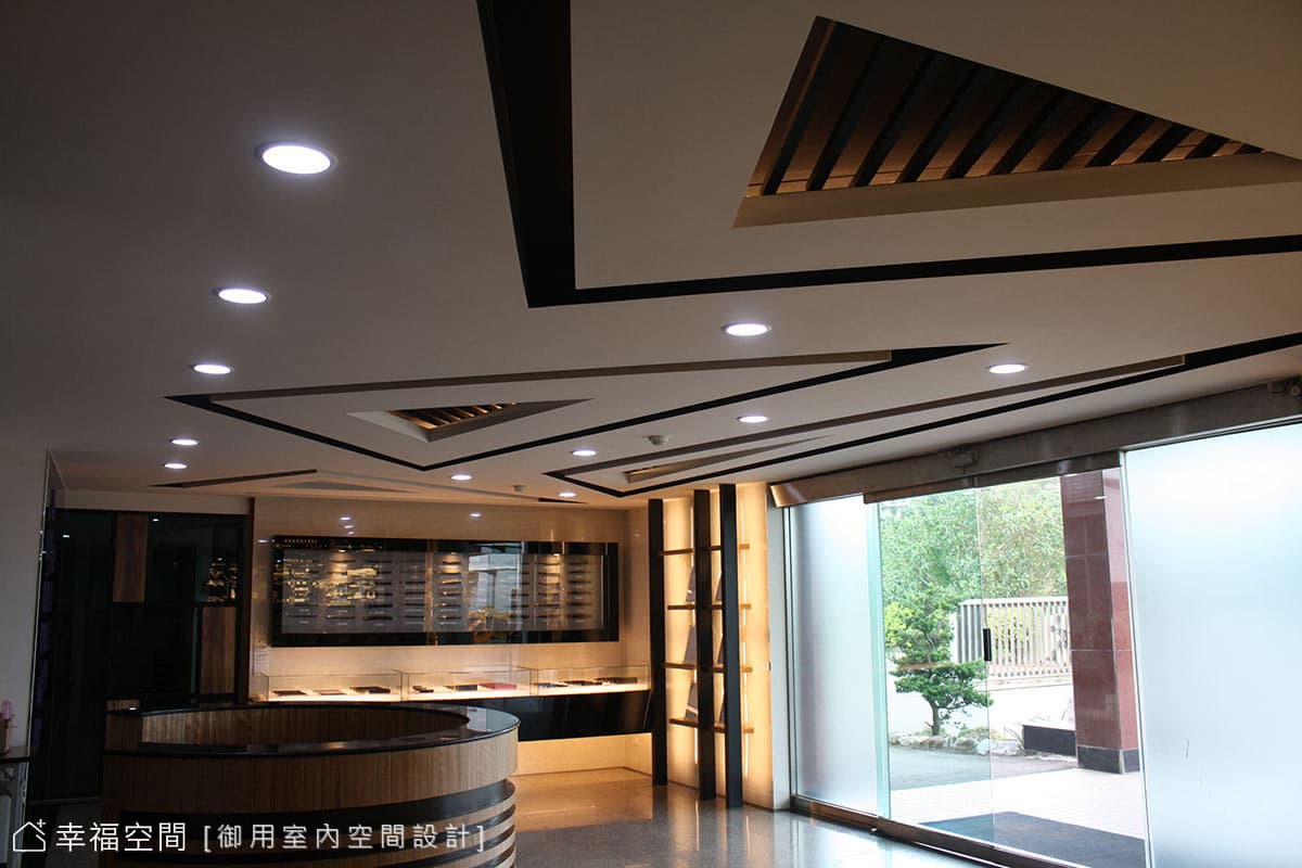 傳遞企業形象 饒富現代感的展示空間
