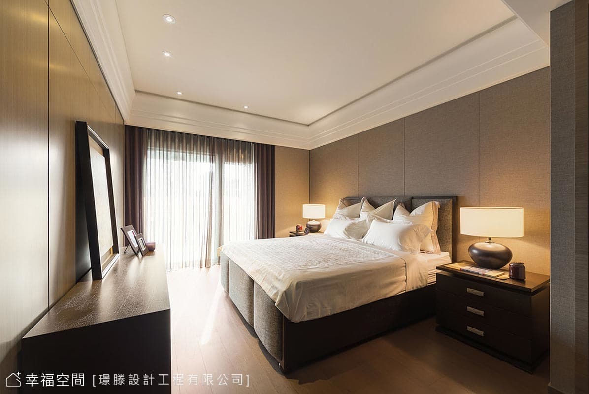主臥