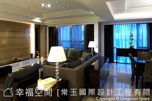 客廳與餐廳一隅
