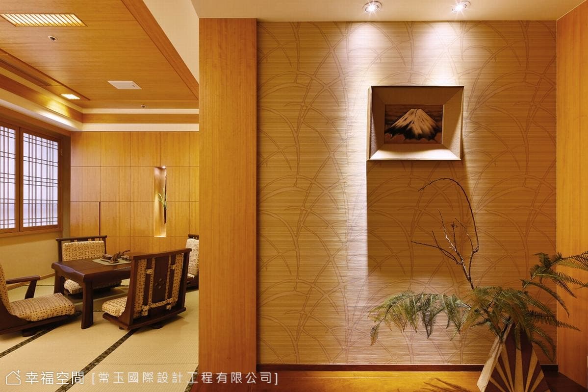 和室端景牆